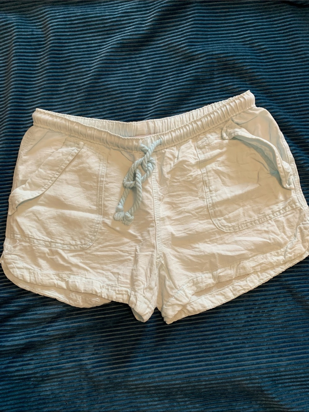 Women’s Drawstring linen blend shorts